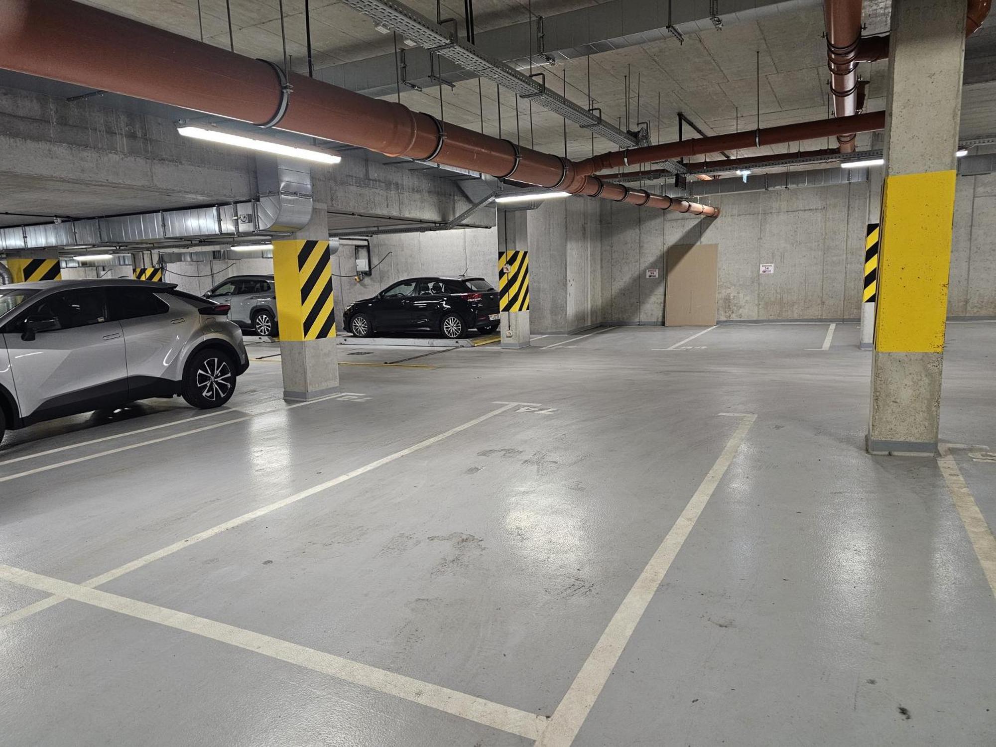 Urban Apartments Premium, Opolska 10 No 36, Free Garage, Self Check-In Katowice Esterno foto